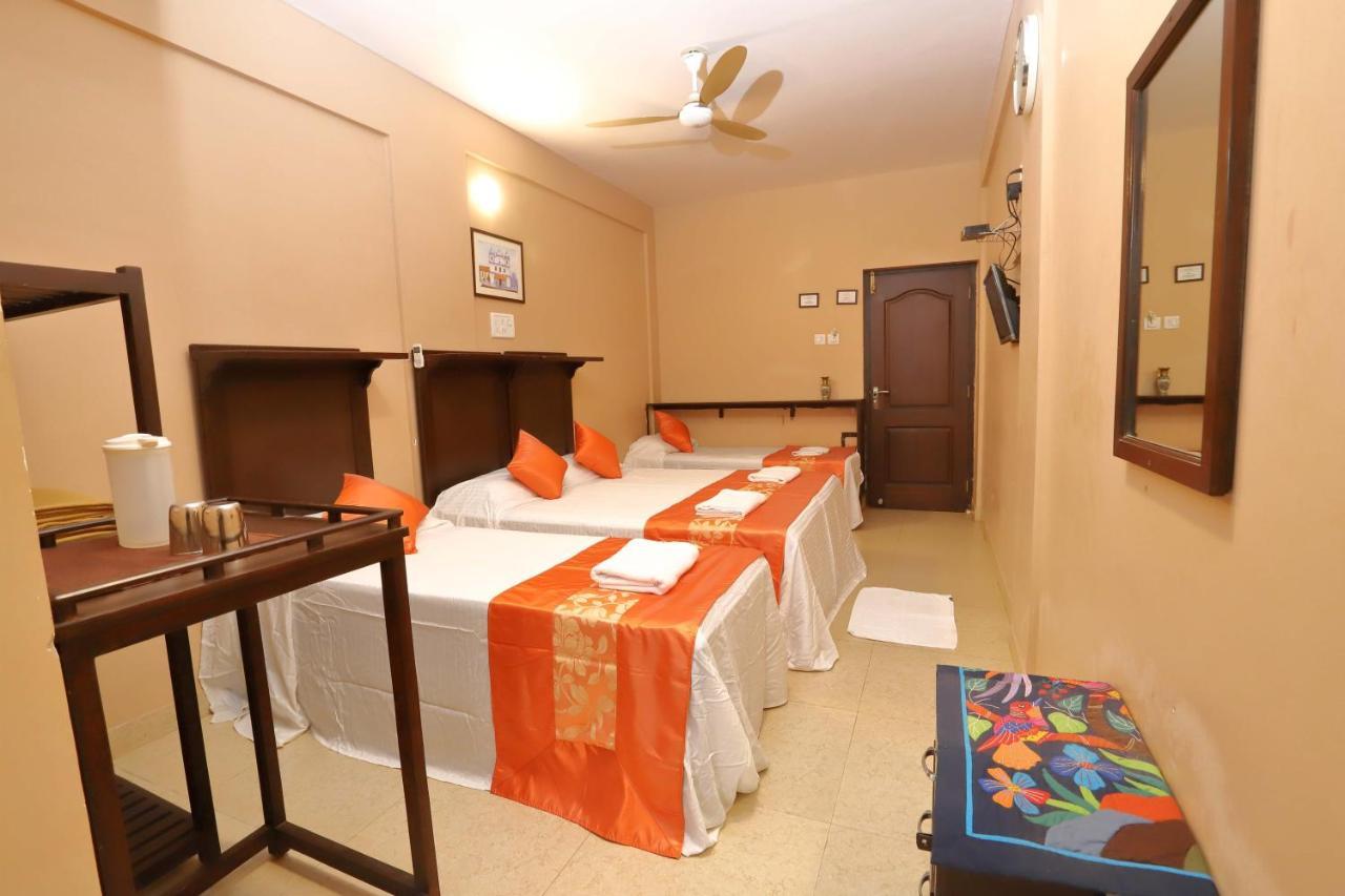 ทิมร บีช โฮเต็ล Hotel กาลังกูติ ภายนอก รูปภาพ